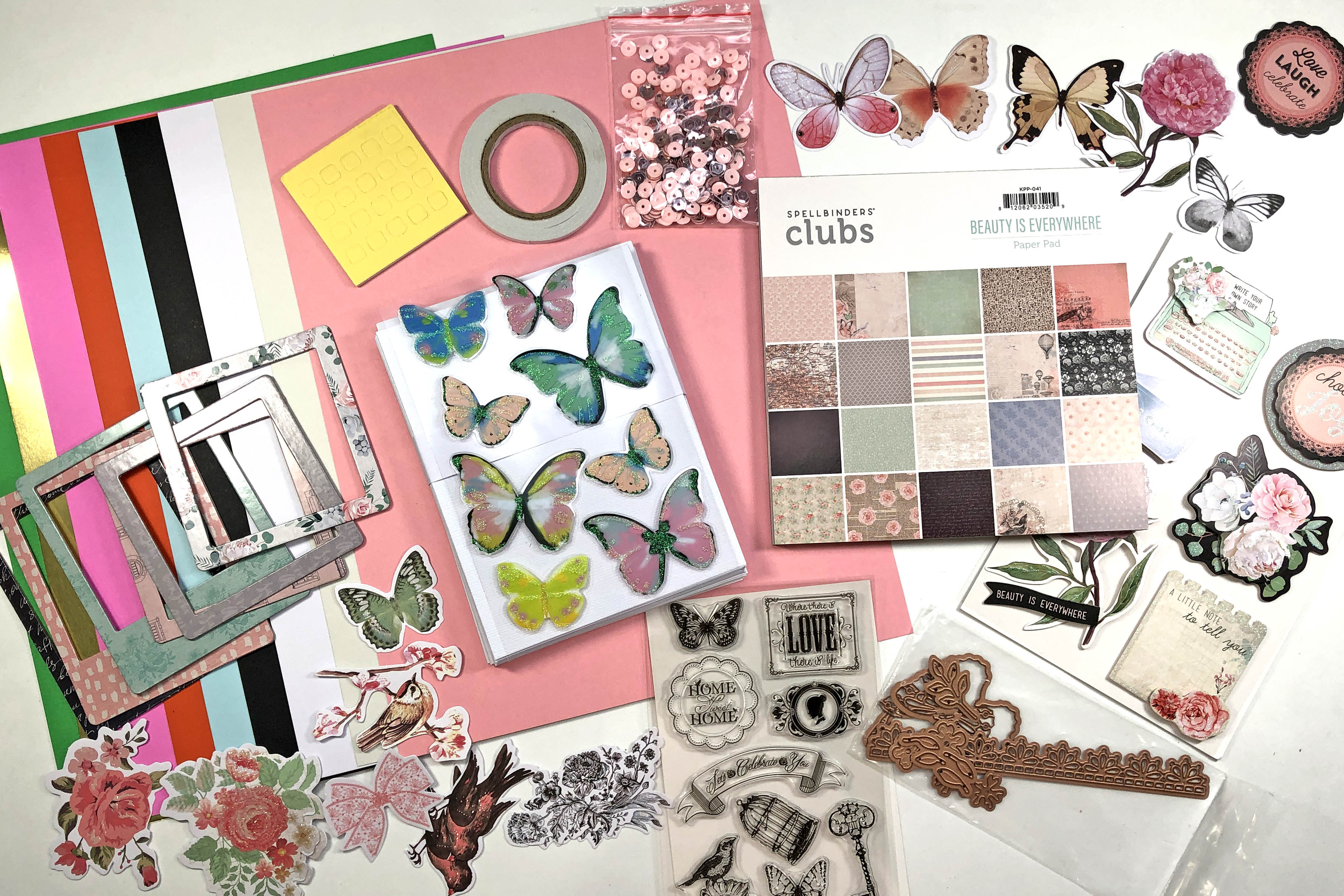 Spellbinders December 2021 Card Kit - 10 Cards 1 Kit